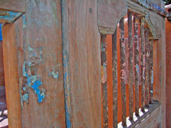 Old Gate, Canyon Rd.