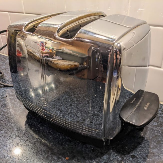 Sunbeam Radiant Control Toaster T-20C